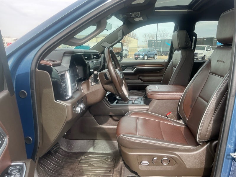 2025 GMC Sierra 3500HD Denali