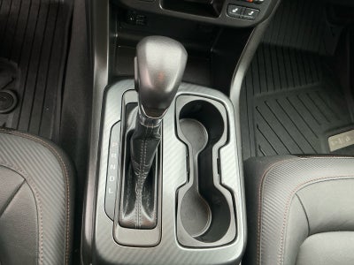 2022 GMC Canyon 4WD AT4 w/Leather