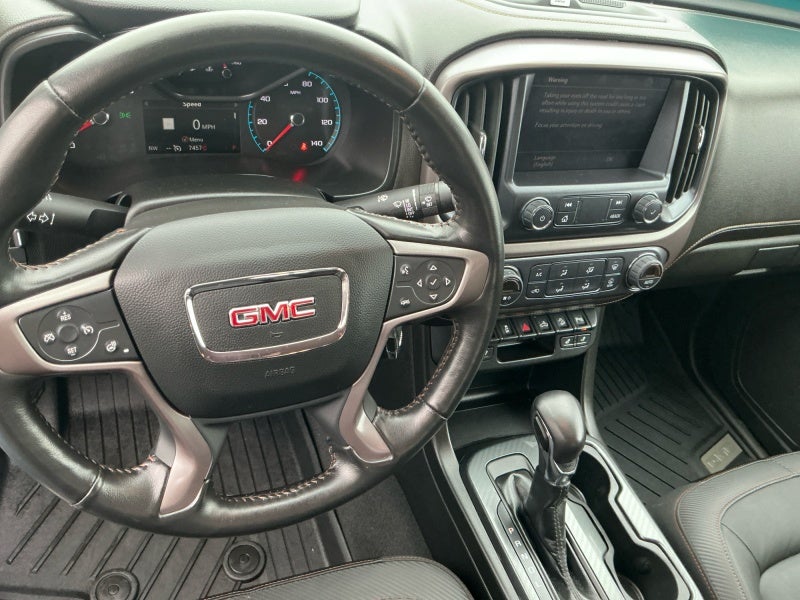 2022 GMC Canyon 4WD AT4 w/Leather