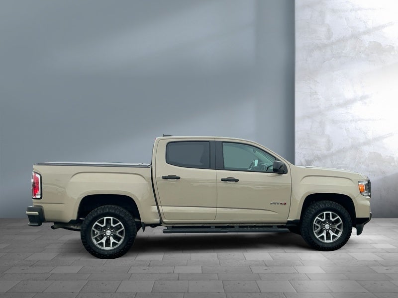 2022 GMC Canyon 4WD AT4 w/Leather
