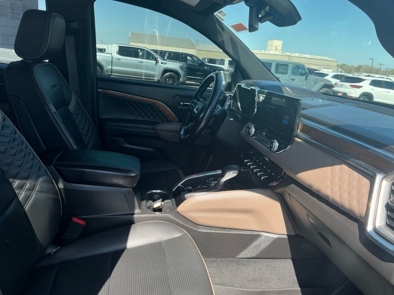 2025 GMC Canyon 4WD Denali