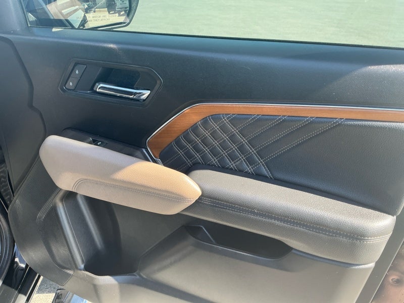 2025 GMC Canyon 4WD Denali