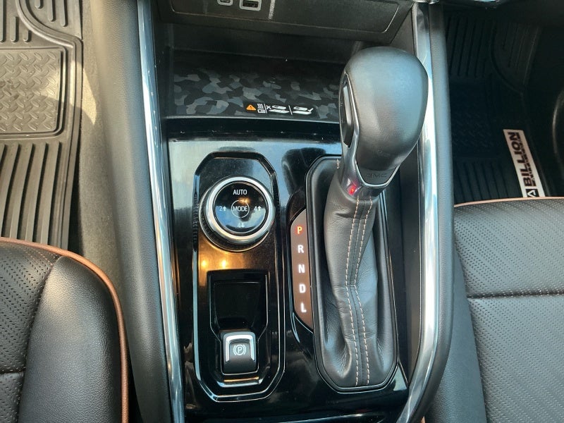 2024 GMC Canyon 4WD AT4