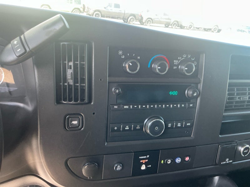 2020 GMC Savana Cargo Van RWD 3500 155"