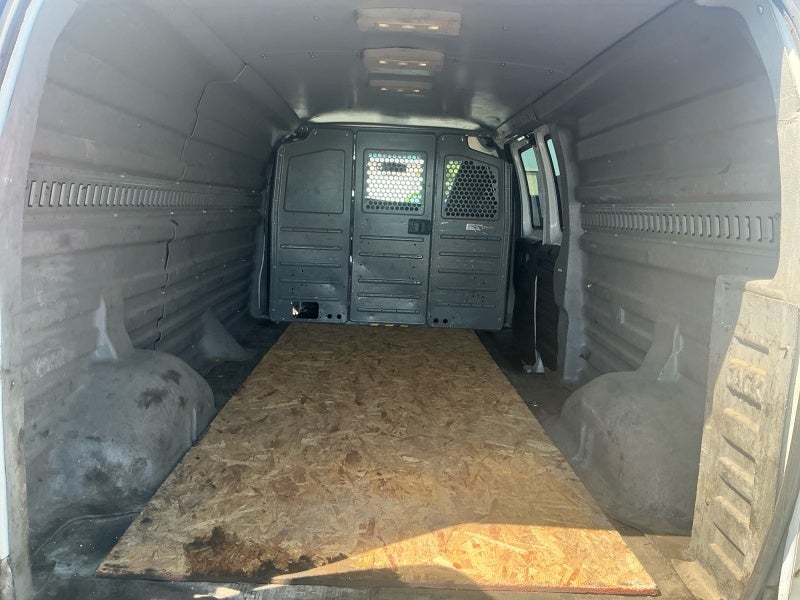2020 GMC Savana Cargo Van RWD 3500 155"