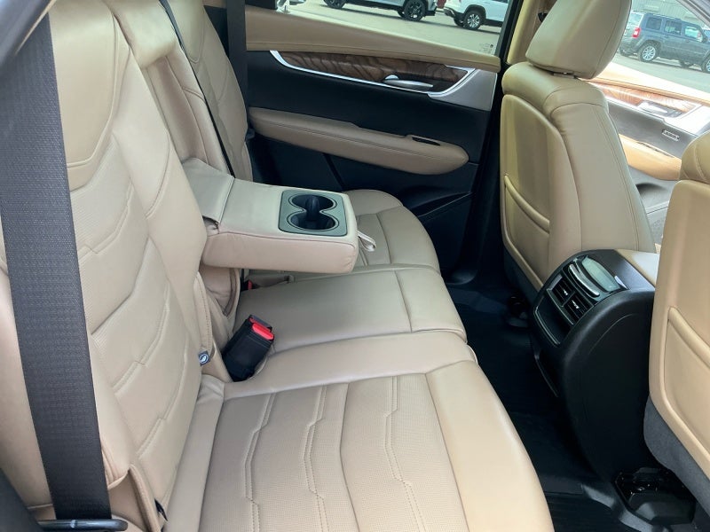 2024 Cadillac XT5 AWD Premium Luxury