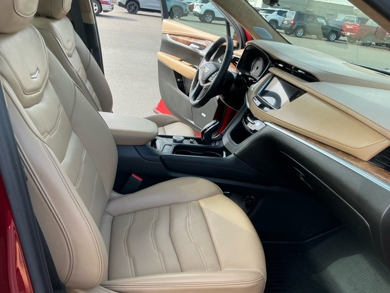 2024 Cadillac XT5 AWD Premium Luxury