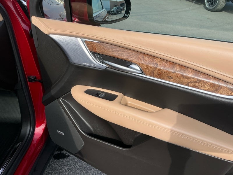 2024 Cadillac XT5 AWD Premium Luxury