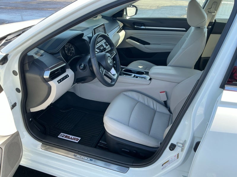 2021 Nissan Altima 2.5 Platinum