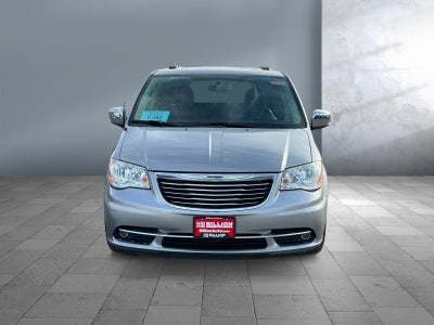 2013 Chrysler Town & Country Touring-L