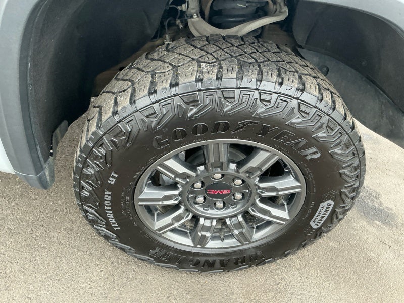 2024 GMC Sierra 1500 AT4X