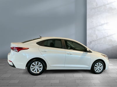 2021 Hyundai Accent SE