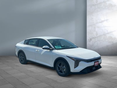2026 Kia K4 LX