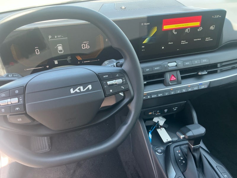 2026 Kia K4 LX