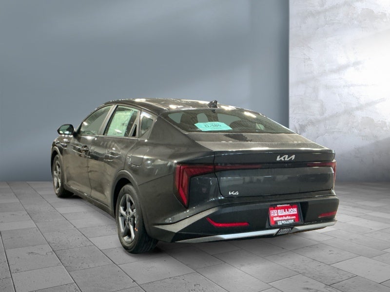 2025 Kia K4 LX