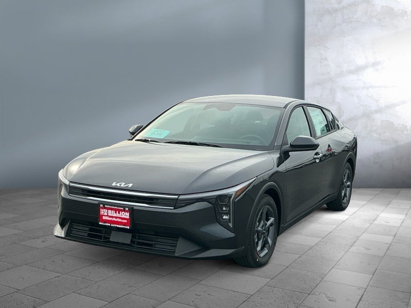 2026 Kia K4 LXS AT's photo