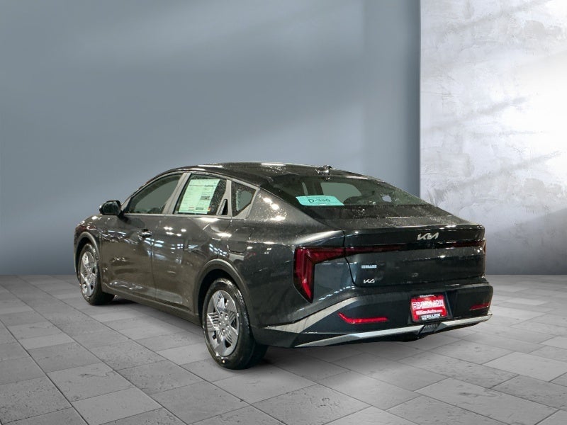 2025 Kia K4 LX