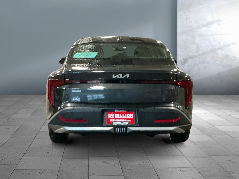 2025 Kia K4 LX