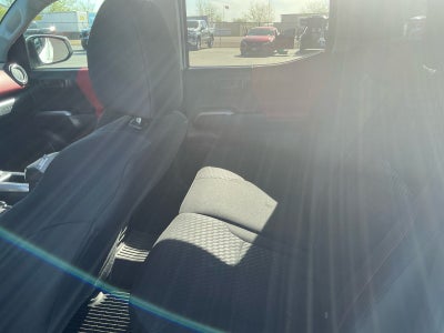 2022 Toyota Tacoma 4WD SR5