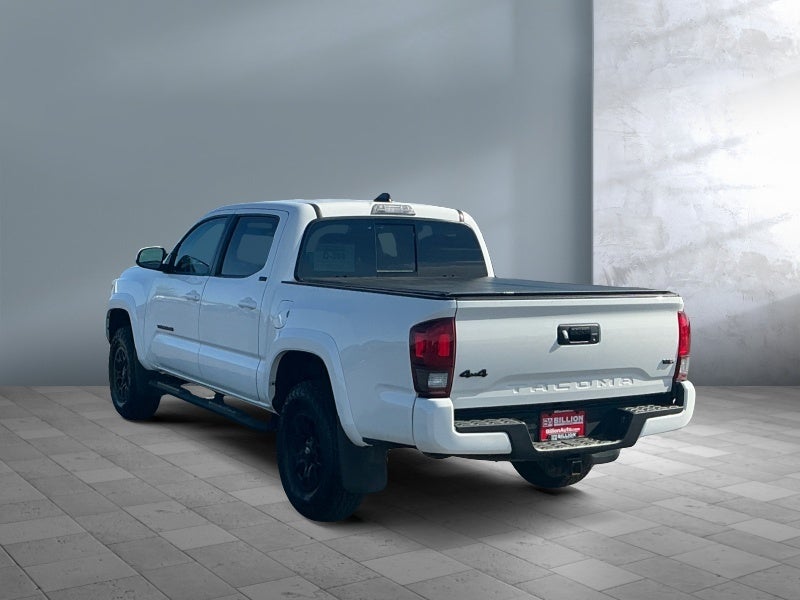 2022 Toyota Tacoma 4WD SR5