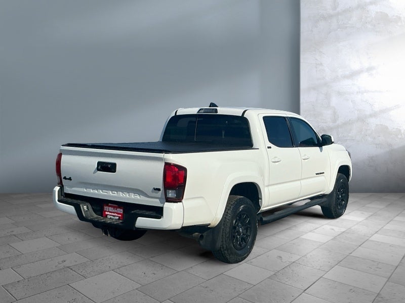 2022 Toyota Tacoma 4WD SR5