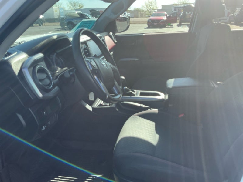 2022 Toyota Tacoma 4WD SR5