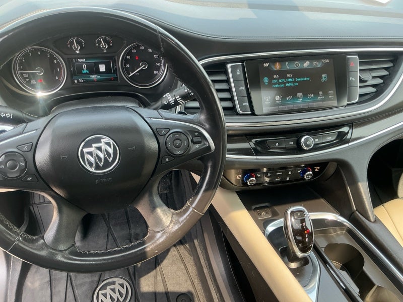 2019 Buick Enclave Essence