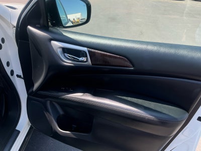 2016 Nissan Pathfinder Platinum