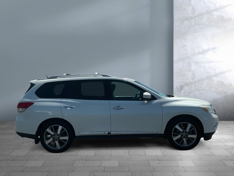 2016 Nissan Pathfinder Platinum