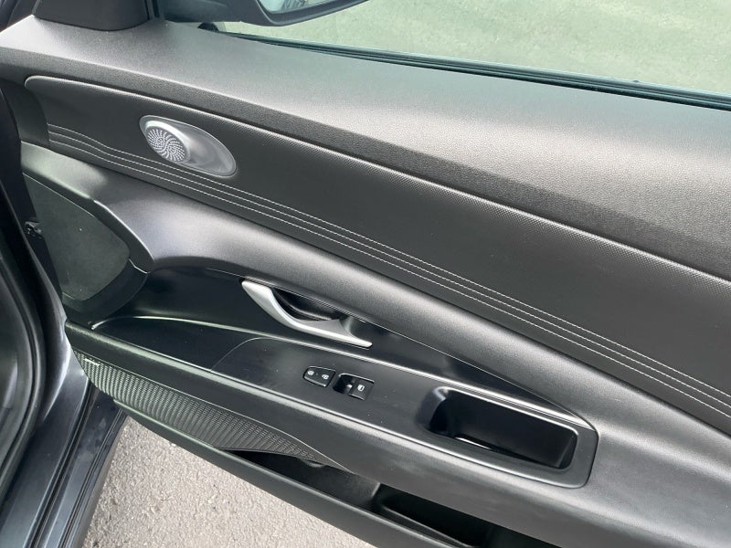 2022 Hyundai Elantra Limited