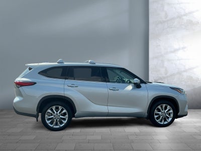 2022 Toyota Highlander Limited