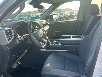 2024 Toyota Tundra 4WD SR5