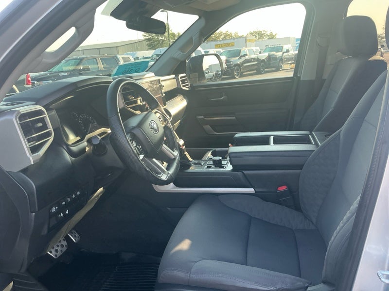 2024 Toyota Tundra 4WD SR5
