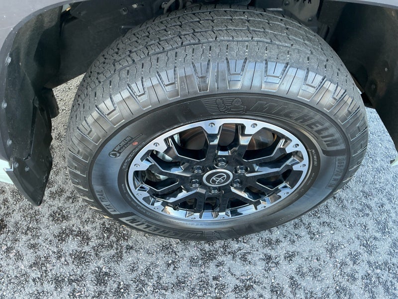 2024 Toyota Tundra 4WD SR5