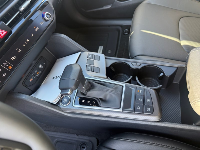 2027 Kia Sportage EX
