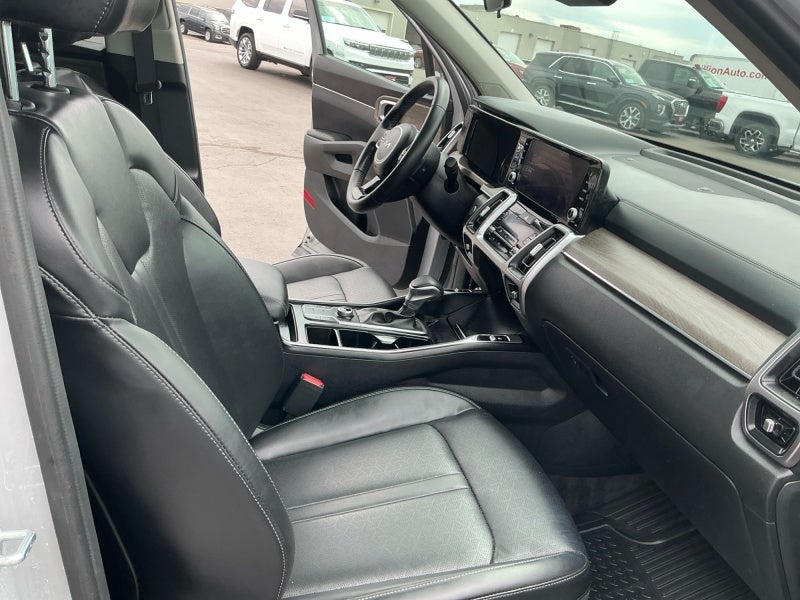 2023 Kia Sorento X-Line S