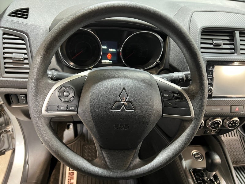 2024 Mitsubishi Outlander Sport ES