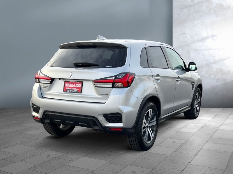 2024 Mitsubishi Outlander Sport ES