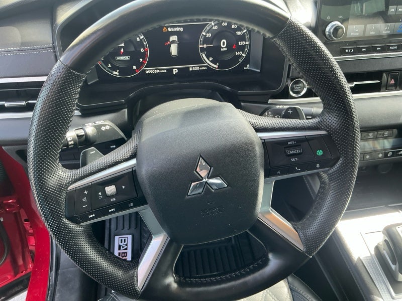 2023 Mitsubishi Outlander SEL