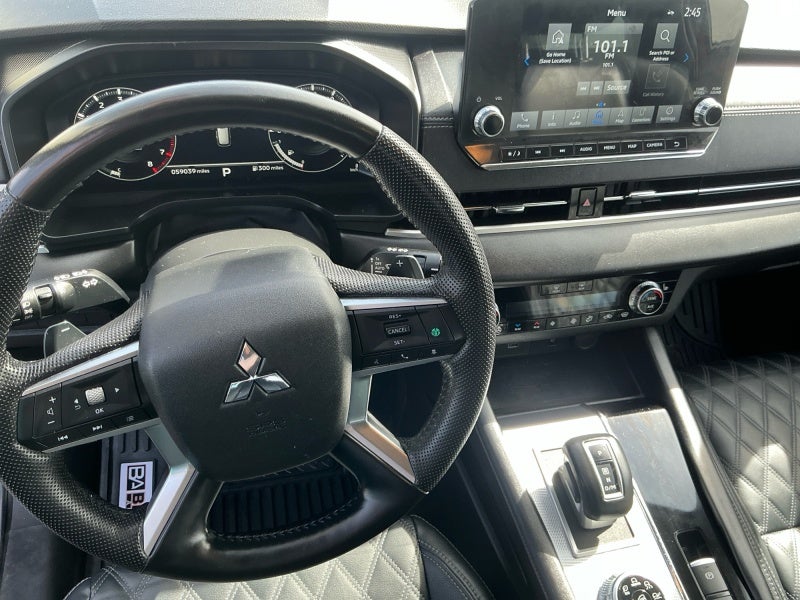 2023 Mitsubishi Outlander SEL