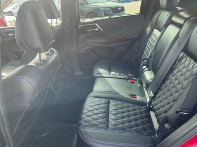 2023 Mitsubishi Outlander SEL