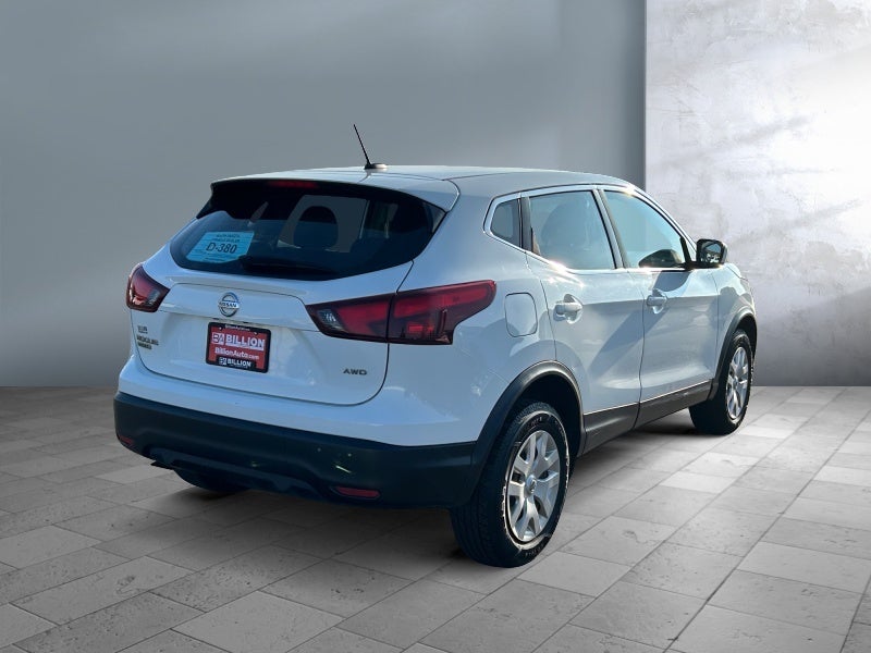 2018 Nissan Rogue Sport S