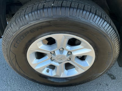 2020 Toyota 4Runner SR5