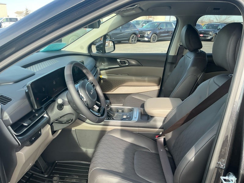 2026 Kia Carnival LX