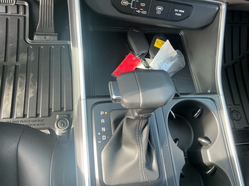 2026 Kia Carnival LX