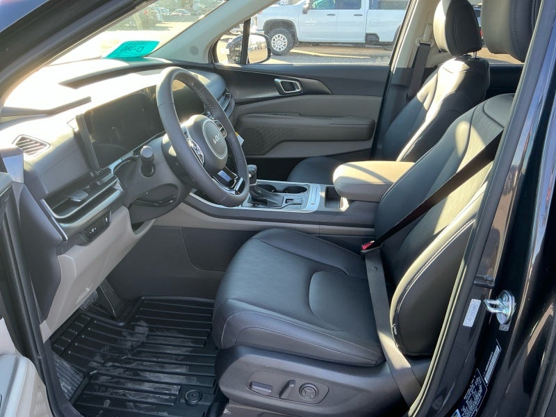 2026 Kia Carnival LX