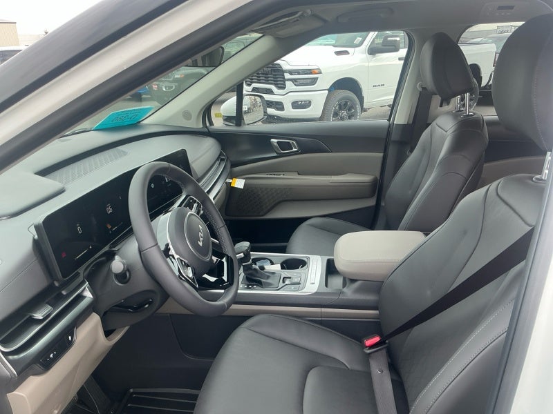 2026 Kia Carnival LX