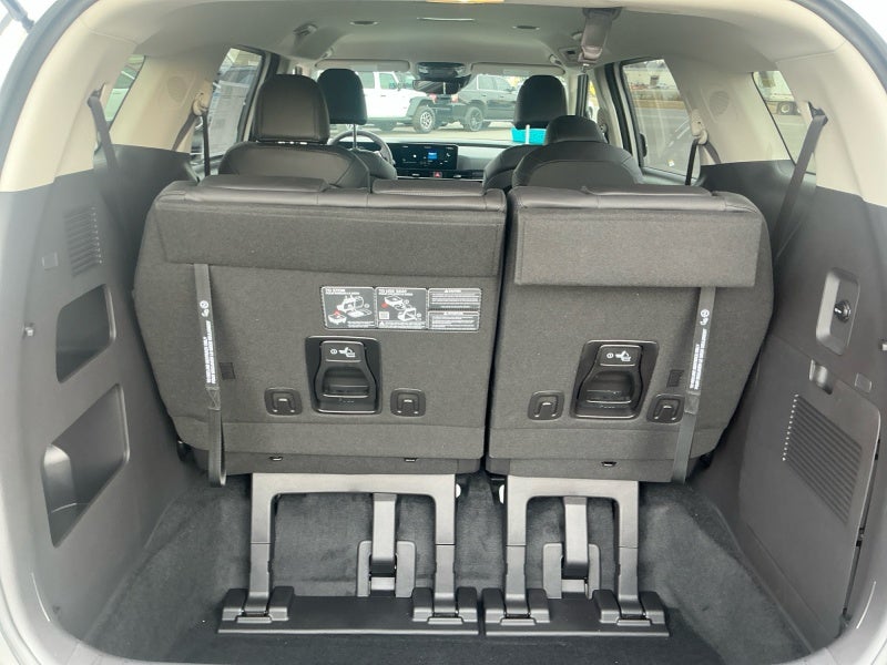 2026 Kia Carnival LX