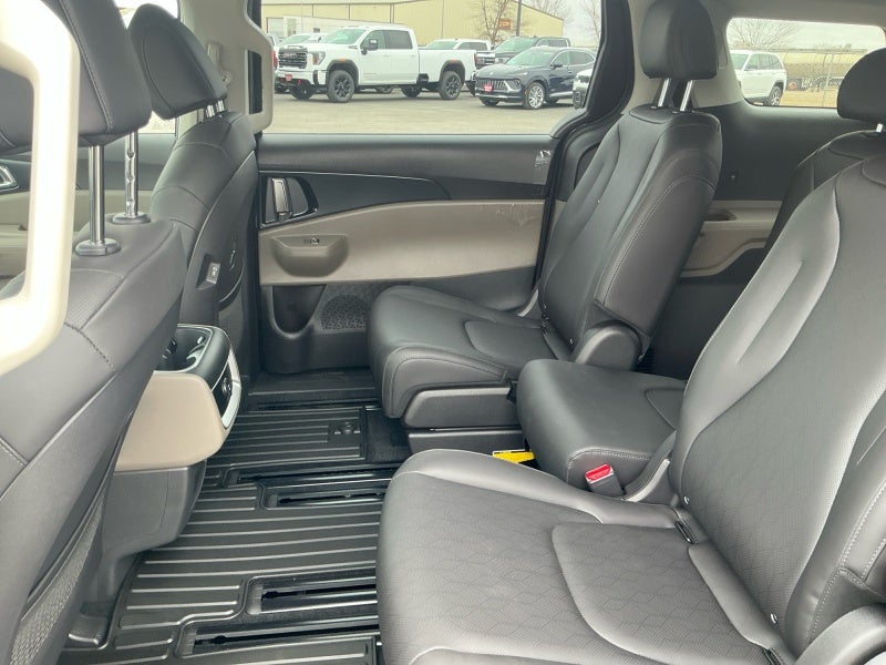 2026 Kia Carnival LX