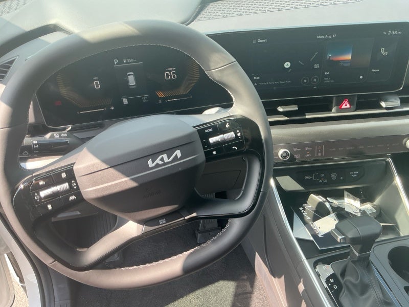 2027 Kia Carnival EX